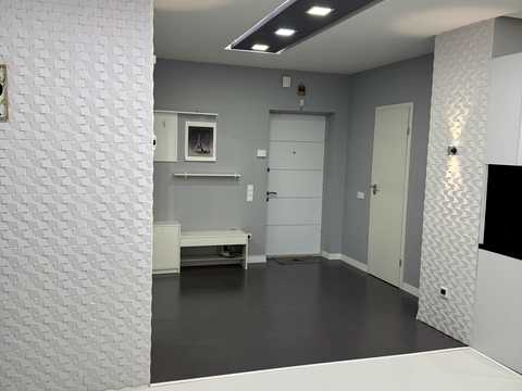 квартира за адресою Анни Ахматової вул., 34