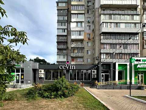 коммерческая по адресу Варненская ул., 7в