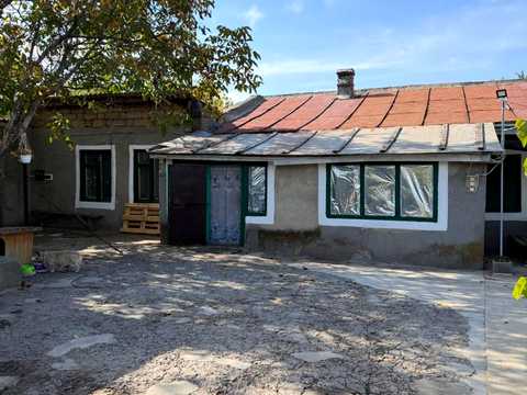 будинок за адресою Приморська, 13
