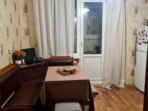квартира за адресою Миколи Закревського вул., 95-Г