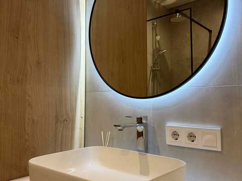 квартира за адресою Зарічна вул., 6 к3