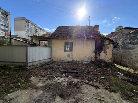 ділянка за адресою Розлога, 15а