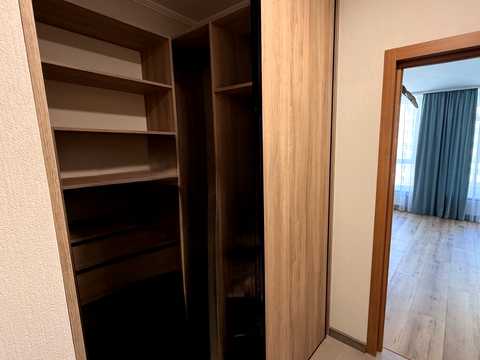 квартира по адресу Олеся Бердника ул., 1
