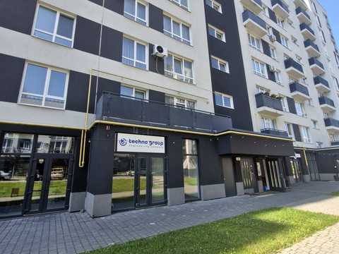 комерційна за адресою Трускавецька вул., 48