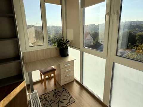 квартира по адресу Комаровская ул., 4