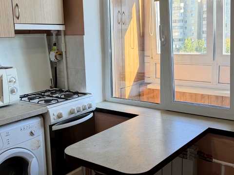 квартира за адресою Берестейський просп. (Перемоги), 43-Б