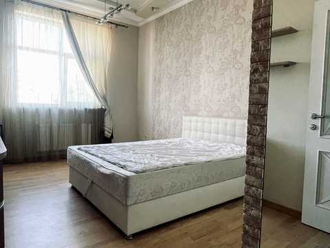 квартира за адресою Академіка Філатова вул., 2/1