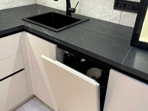 квартира за адресою Зелена вул., 10