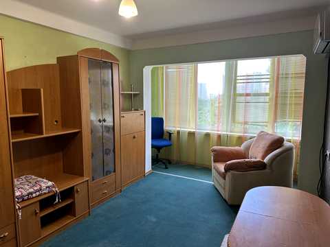 квартира за адресою Романа Ратушного вул. (Волгоградська), 39