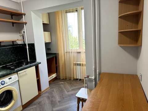 квартира за адресою Романа Ратушного вул. (Волгоградська), 39