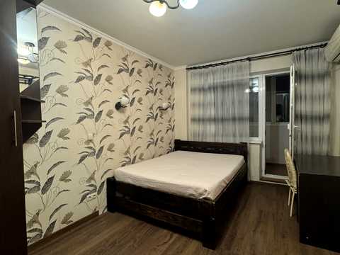 квартира за адресою Степана Олійника вул., 3