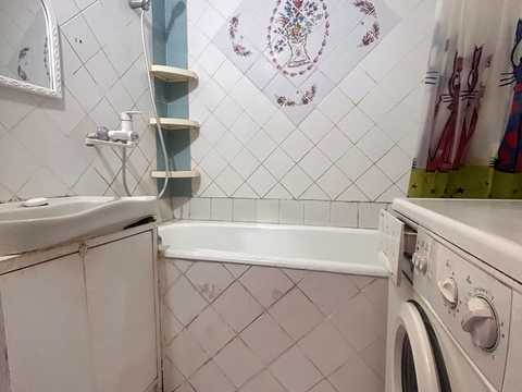 квартира за адресою Тростянецька вул., 6