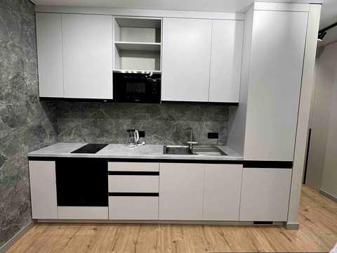 квартира за адресою Салютна вул., 2к24