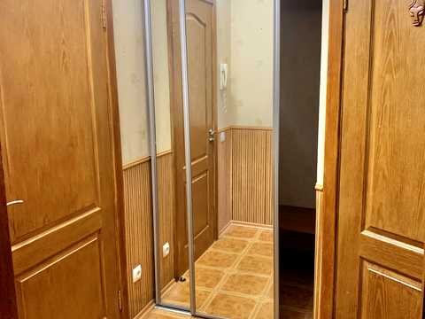 квартира за адресою Амвросія Бучми бульв., 1