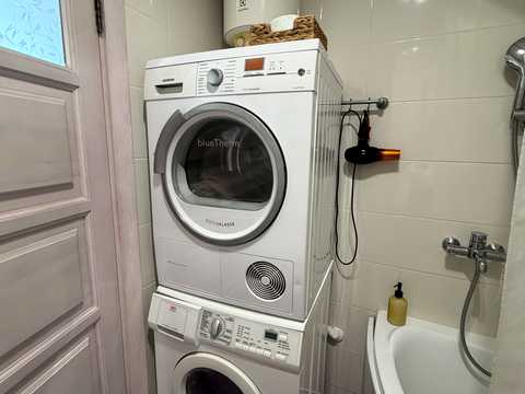 квартира за адресою Миколи Бажана просп., 8-Б