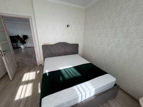 квартира за адресою Миколи Бажана просп., 8-Б