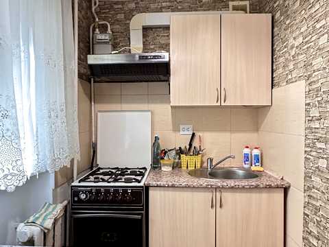 квартира за адресою Перемоги вул., 6