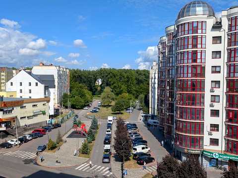 квартира за адресою Івано-Франківськ, Гната Хоткевича вул., (Будинок)
