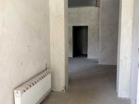 комерційна за адресою Яблунева вул., (вул. Радісна, 3)