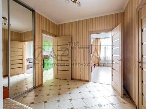 квартира за адресою Сім'ї Кульженків вул. (Петра Дегтяренка), 35