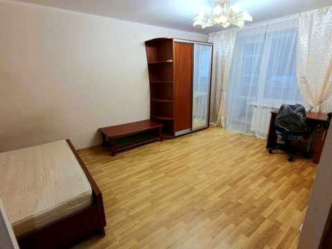 квартира за адресою Казарменна вул. (Григорія Андрющенка), 4-Б