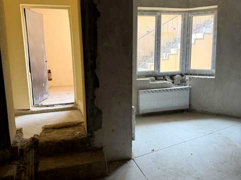 коммерческая по адресу Яблоневая ул., (вул. Радісна, 3)