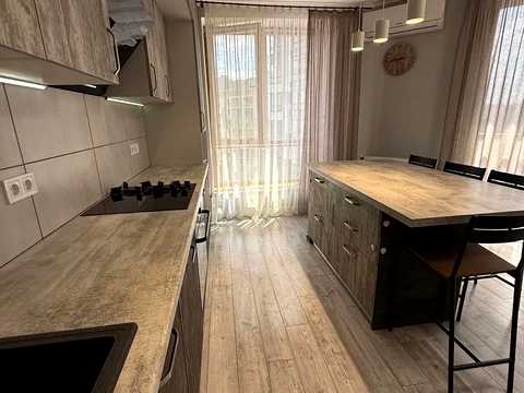 квартира за адресою Василя Симоненка вул., (Будинок 3)