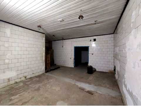 комерційна за адресою Центральна, 16