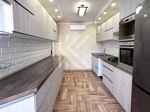 квартира за адресою Миру вул., 27