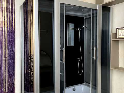 кімната за адресою Берегова вул., 1