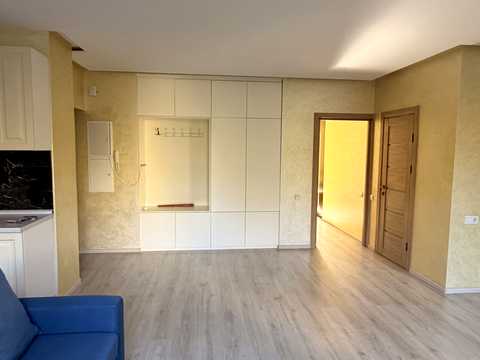 квартира за адресою Салютна вул., 2к2