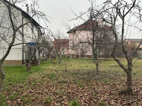 участок по адресу Леся Курбаса просп., 67а
