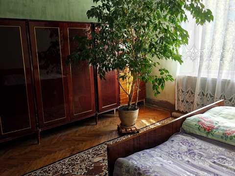 будинок за адресою Відродження України вул., 75