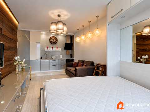 квартира за адресою Новонаводницька вул. (Лаврська), 8
