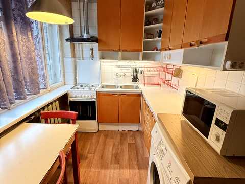 квартира за адресою Київ, Леоніда Каденюка просп. (Юрія Гагаріна), 14-А