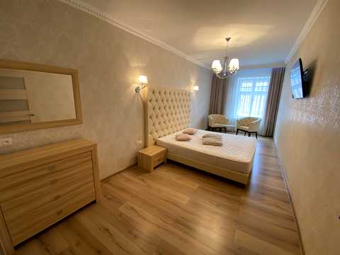 квартира за адресою Лесі Українки вул., 19