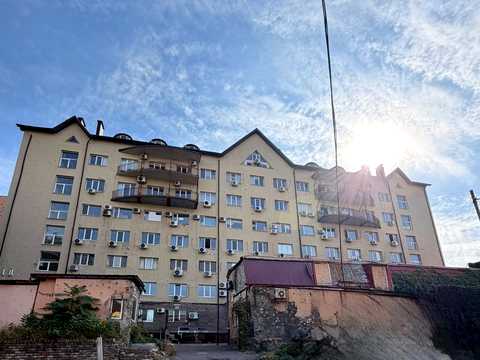 комерційна за адресою Гоголя вул., 15-А