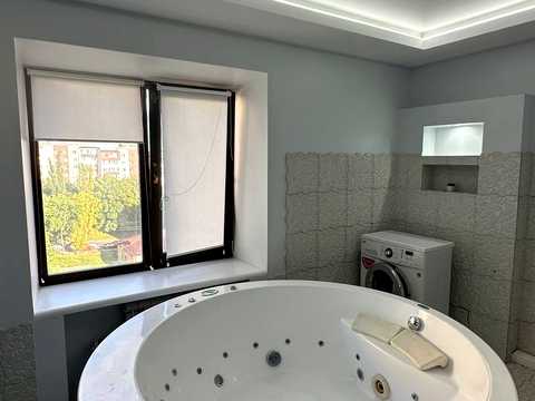 квартира по адресу Степана Бандери ул., 7