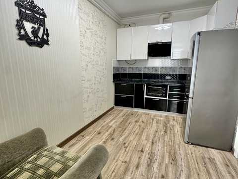 квартира по адресу Единства ул., 4