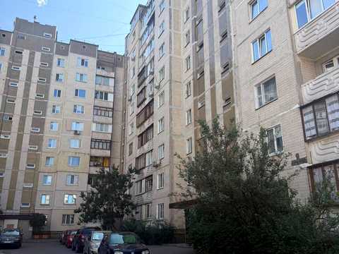 квартира за адресою Милославська вул., 35