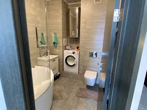 квартира за адресою Драгоманова вул., 2-Б