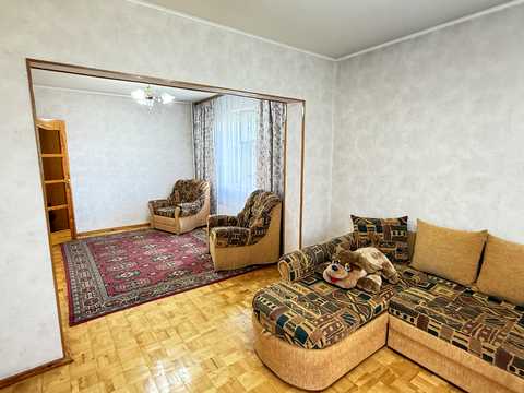 квартира за адресою Академіка Єфремова вул. (Командарма Уборевича), 27