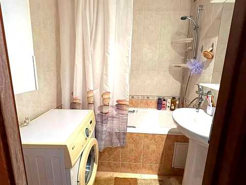 квартира по адресу Николая Лаврухина ул., 15/46