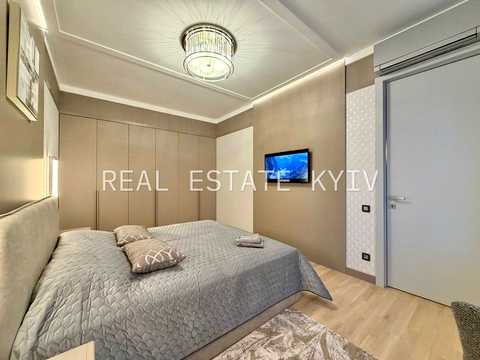 квартира за адресою Бульварно-Кудрявська вул. (Воровського), 17-А