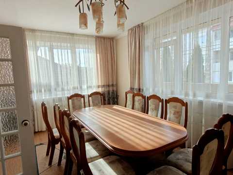 будинок за адресою Радісна вул., 6