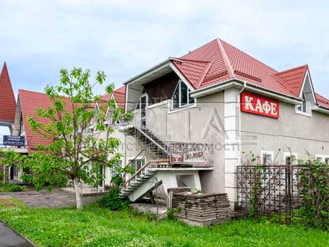 комерційна за адресою Миру вул., 1