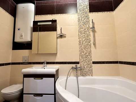 квартира за адресою Академіка Сахарова вул., 44-А