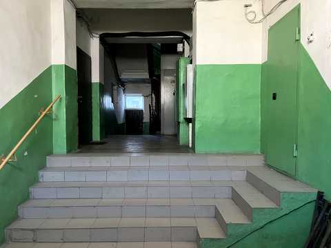 квартира за адресою Братська вул., 10