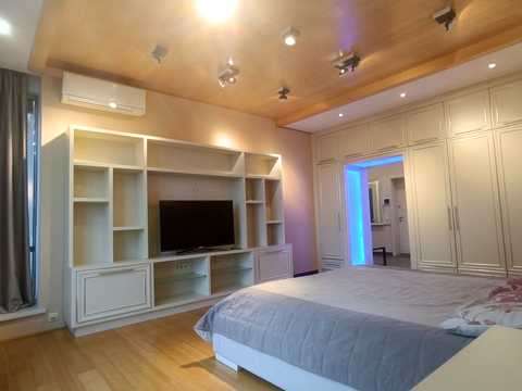 квартира за адресою Дніпровська набережна вул., 14
