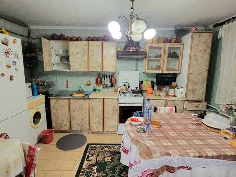 будинок за адресою Вишнева вул.